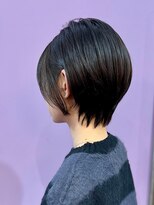 レジュール Rejouir ダークブラウン/暗髪/うるツヤ/大人ショート/フェザーショート