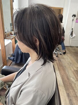 ハーツ(Heart's) 白髪ぼかし/イメチェンヘアスタイル/前髪カタログ/ショートボブ