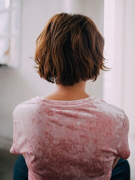 ナウラ(Naurra) 外ハネカジュアルショート/20代/30代/40代/水島/倉敷