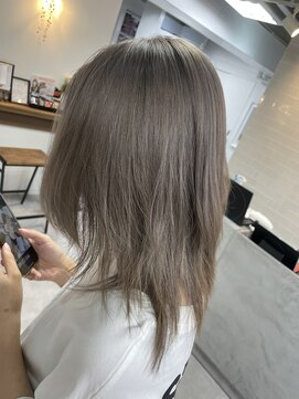 トータルビューティーサロン ディーグレース(TotalBeautySalon D.Grace) ミルクティーベージュ