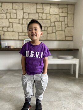 エーエイチ(aH.) 小学生以下カット