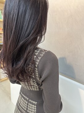 シダ(sida SAIIN) 【sida 池村】20代.30代ピンクブラウン