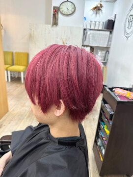 プシュケ(PSYCHE) メンズカットスカーレット個性的カラースタイル