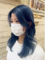 アバシュ A V A S H&nbsp;ブルーカラー　韓国風くびれヘア