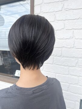 アイナ(aina) スッキリショートヘア