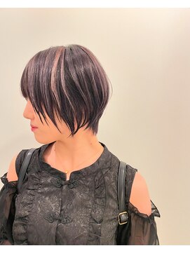 ユニコ(unico) ショートボブ/ハイライト/