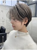 白髪ぼかしハンサムショート