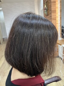 アートイン ミディアムワンレングス