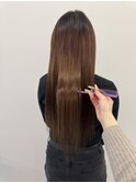ツヤツヤロングで大人っぽstyle!