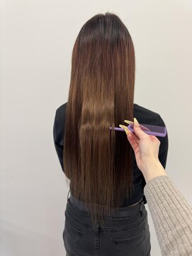 ロサ ファイブヘアー(Rosa..5Hair) ツヤツヤロングで大人っぽstyle!