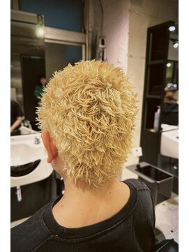 フランクスバーバーザスタンド(Frank’s barber the stand) イージーパーマE