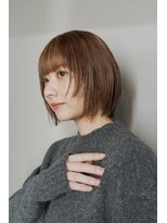 ショートボブ