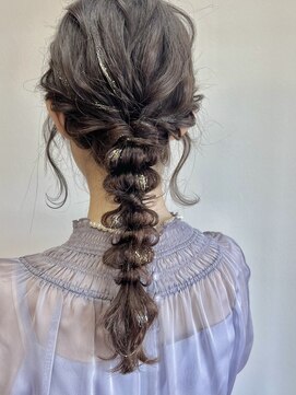 ラックセカンドスペース(LUCK 2nd SPACE) 【お呼ばれアレンジ】ゆるっとぽこぽこ編みおろし風　畑瀬彩華