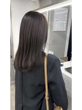 アマテラスゼロ 新宿(AMATELAS zero) ナチュラルモードな艶グレージュ×髪質改善ストレート/新宿