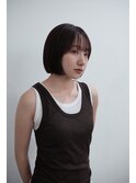 20代30代ショート前髪あり前髪なし顔周りレイヤーカットオリーブ
