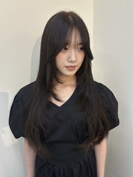 ロングレイヤーヘアー