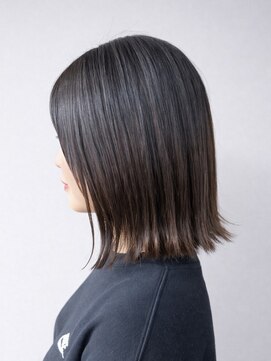 コタ 水戸(COHTA) ツヤ感ストレート×外ハネボブ