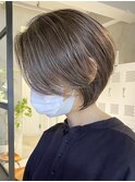 横浜西口白髪染めミディアムボブベージュアッシュブラウンカラー