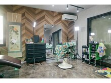 BARBER MAKI【バーバー　マキ】の雰囲気（完全個室のプライベート空間でリラックス◎）