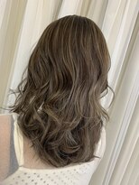ヘアアンドメイクグラチア(HAIR and MAKE GRATIAE)&nbsp;大人世代オススメ白髪ぼかしカラー