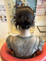ヘアーリゾートラシックアールプラス(hair resort lachiq R+) カチモリヘア