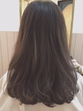 スティラサポ 平井駅南口(Stilla sapo) *外国人風*色落ちしてもキレイな、おフェロなグレーパープル