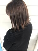 切りっぱなしボブに 透明感 ベージュカラー