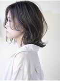 柔らかなピスタチオカラーのボブ
