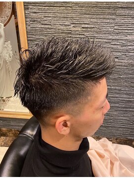 ヒロギンザ 新橋日比谷口店(HIRO GINZA) スパイキービジネスフェード　新橋　理容室　床屋　日比谷