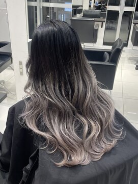 アライブ ハラジュク(ALIVE harajuku) 1番人気！！シルバーバレイヤージュ