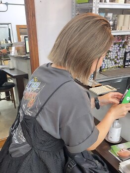カノア(kanah)の写真/お顔に似合うカラーをご提案◎透明感と柔らかさのあるナチュラルな艶感*【元町/三宮】