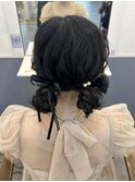 ツインお団子のゆるふわスタイル
