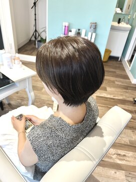 フローリア(flowria) カーキアッシュ