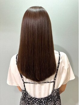 リル バイ ラポールヘアー イオンタウン松本村井店(Lille by RAPPORT HAIR)の写真/夏の湿気や暑さに負けない、美しいストレートヘアを◎扱いやすいヘアスタイルで毎日を快適に！