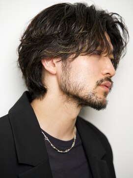 ルーシー 渋谷(LUCEY) 大人のフェザーパーマ　毛流れヘアスタイル