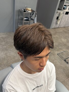 ノイセル 西本町(Noisyle) フェザーパーマスパイキーショートブルーブラックサーフカールy