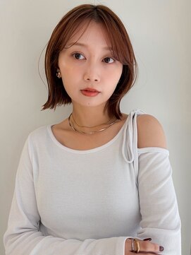 ガーデンヨコハマ(GARDEN YOKOHAMA) 切りっぱなし　ボブレイヤー　くびれヘア　ワインレッド　外ハネ