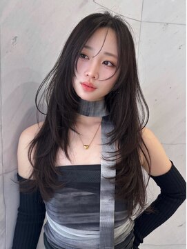 サイン 表参道(SIGN) ミディアムレイヤーカット韓国ヘアボブレイヤーボブ髪質改善