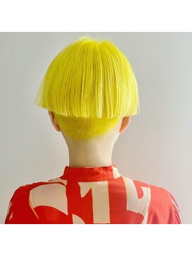 クク 渋谷(QUQU) ボブ 刈り上げ ショート 黄色 yellow