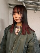 イェン(Yen.) ワインレッドブラウンデザインカラーレイヤーカット