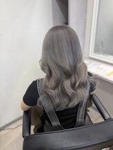 ヘアーガーデン アストレア(HAIR GARDEN ASTRAEA)&nbsp;ブリーチありシルバーグレー