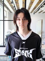 ホワイト(WHITE)&nbsp;レイヤーボブウルフ　ニュアンススパイラル