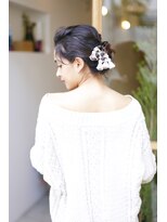 ヨーキヘアー(yookihair) ドライフラワーを使ったヘアセット