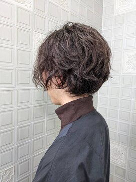 ヘンリエッタ 自由ヶ丘(Henrietta) メンズパーマボブ