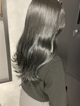 ミア 立川駅(MIA) 酸性ストレートグレーブラック