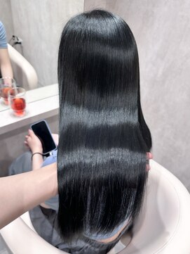 ロッタクッチ 表参道 青山(LOTTA CUCCI) ネイビーブルーm33