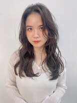 マグノリア オモテサンドウ(MAGNOLiA Omotesando)&nbsp;エアウェーブで大きめウェーブのゆったり黒髪ロングパーマ♪KAYO