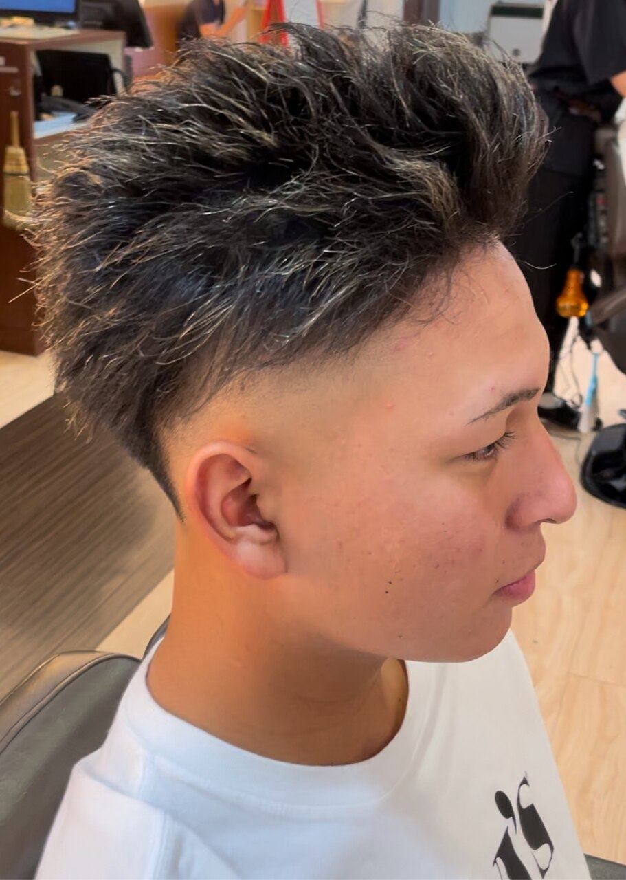 ［予約無しでもOK  ご来店順］スキンフェード\4,250→\3,500(＋\500で顔剃り)