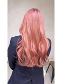 ピンクベージュ