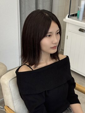 レヴィア(REVIA) レイヤーカット前髪カット髪質改善トリートメント